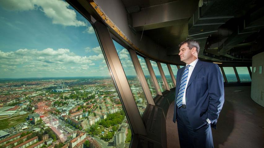 Blick ins Nürnberger Ei: Funkturm übers Wochenende geöffnet