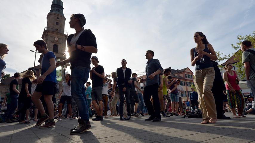 Zum Tag der Befreiung: Großer Rave in Erlanger Innenstadt