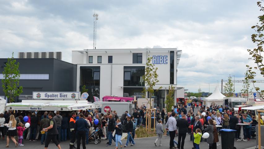 Neues RIBE-Werk 3 in Schwabach eröffnet: 2500 Gäste kamen 