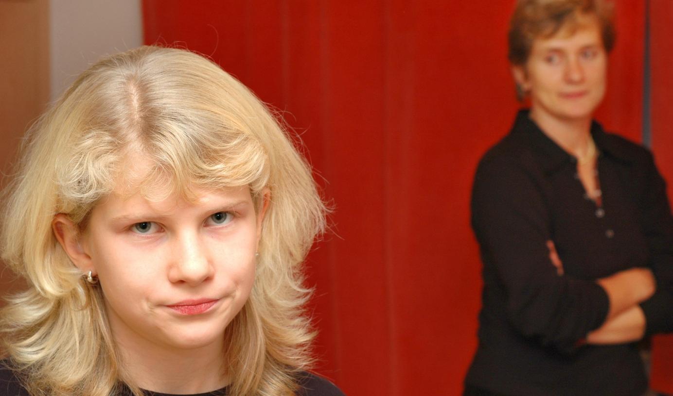 Über den Generationenkonflikt in der Pubertät geht es weit hinaus, wenn Kinder die Eltern verstoßen. Über den Generationenkonflikt in der Pubertät geht es weit hinaus, wenn Kinder die Eltern verstoßen.