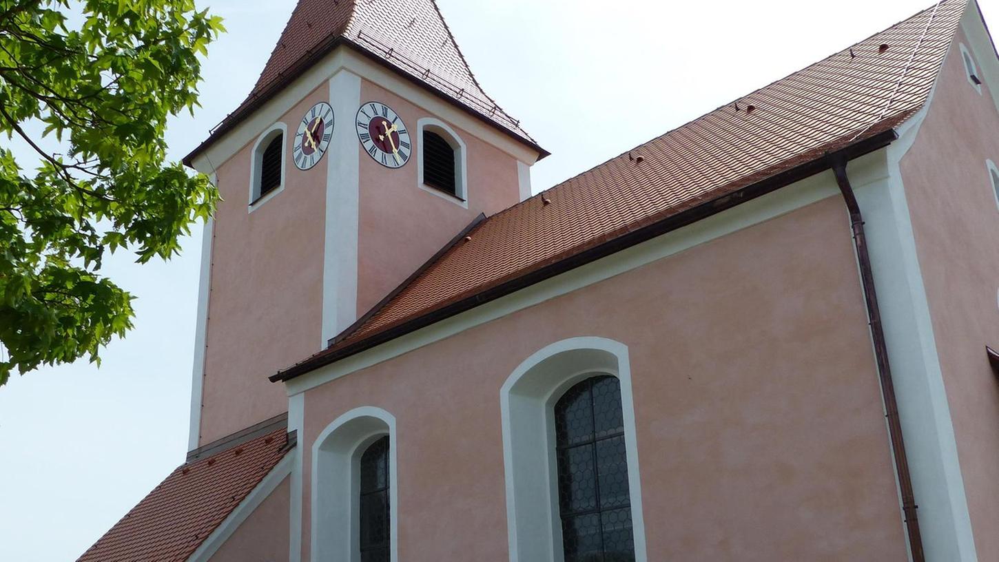 Oberndorfer Kirche erstrahlt in neuem Glanz
