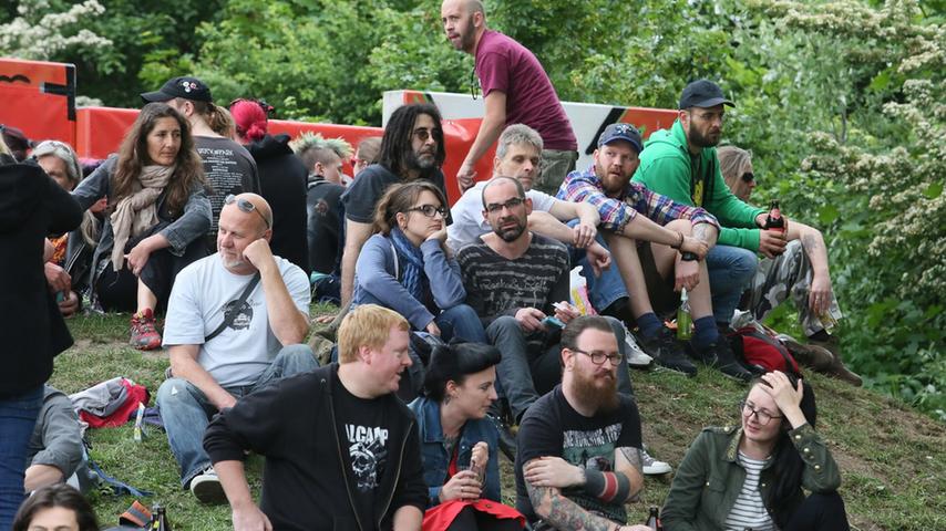 Der Lindenhain groovt beim Rock'n'Roll lives Open-Air-Festival