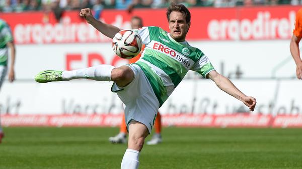 Laut kicker war Stephan Fürstner mit einem Durchschnitt von 2,89 der Notenbeste Fürther in der Aufstiegssaison. Der gebürtige Münchner steuerte zwei Tore und zwei Assits bei, war allerdings hauptsächlich damit beschäftigt, dem Spiel des Kleeblatts aus dem Zentrum heraus Struktur zu verleihen. Nach seiner Zeit am Laubenweg zog es Fürstner zunächst zu Union Berlin und Eintracht Braunschweig. Heute lässt der mittlerweile 33-Jährige in der Reserve des 1. FSV Mainz 05 seine Karriere ausklingen.