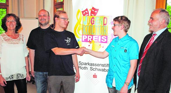 Zwei Gewinner beim Jugendkulturpreis des Landkreises Roth