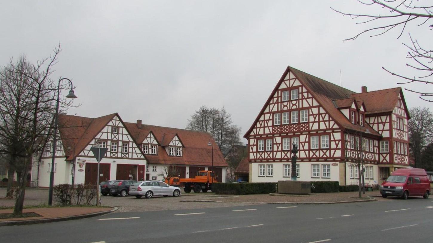 Staatsanwalt durchsucht Igensdorfer Rathaus