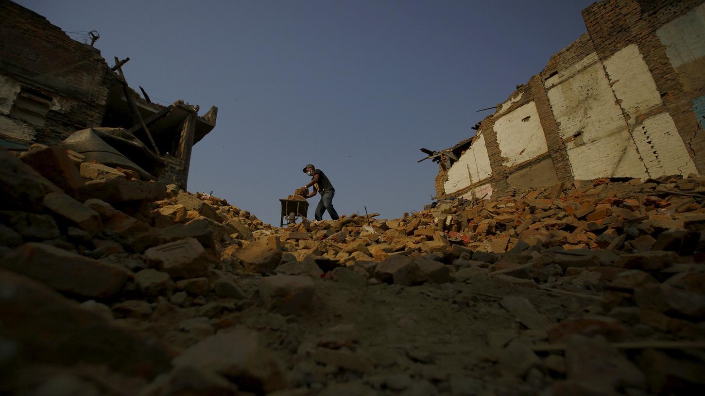 Nach dem verheerenden Erdbeben in Nepal werden immer noch Menschen vermisst. Dazu gehört auch Maria K. aus Nürnberg.