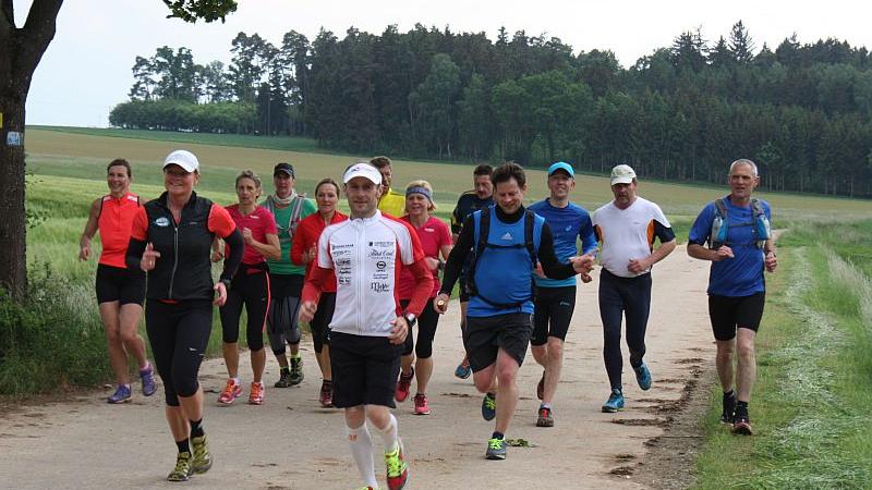 Altmühltalpanoramaweg feiert in Gunzenhausen Geburtstag Altmühltalpanoramaweg feiert in Gunzenhausen Geburtstag