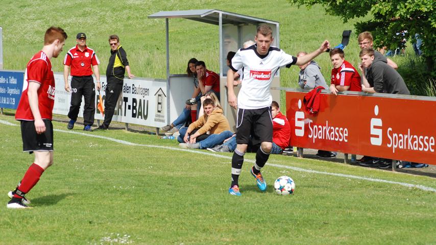Der SV Alesheim feiert den Aufstieg in die Kreisklasse