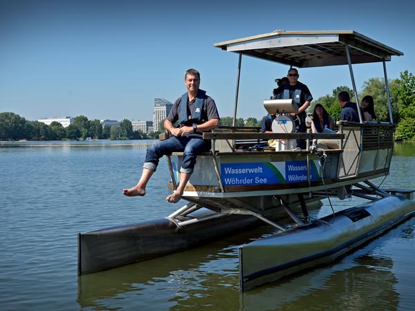 Markus Söder bei der Pressebootsfahrt.