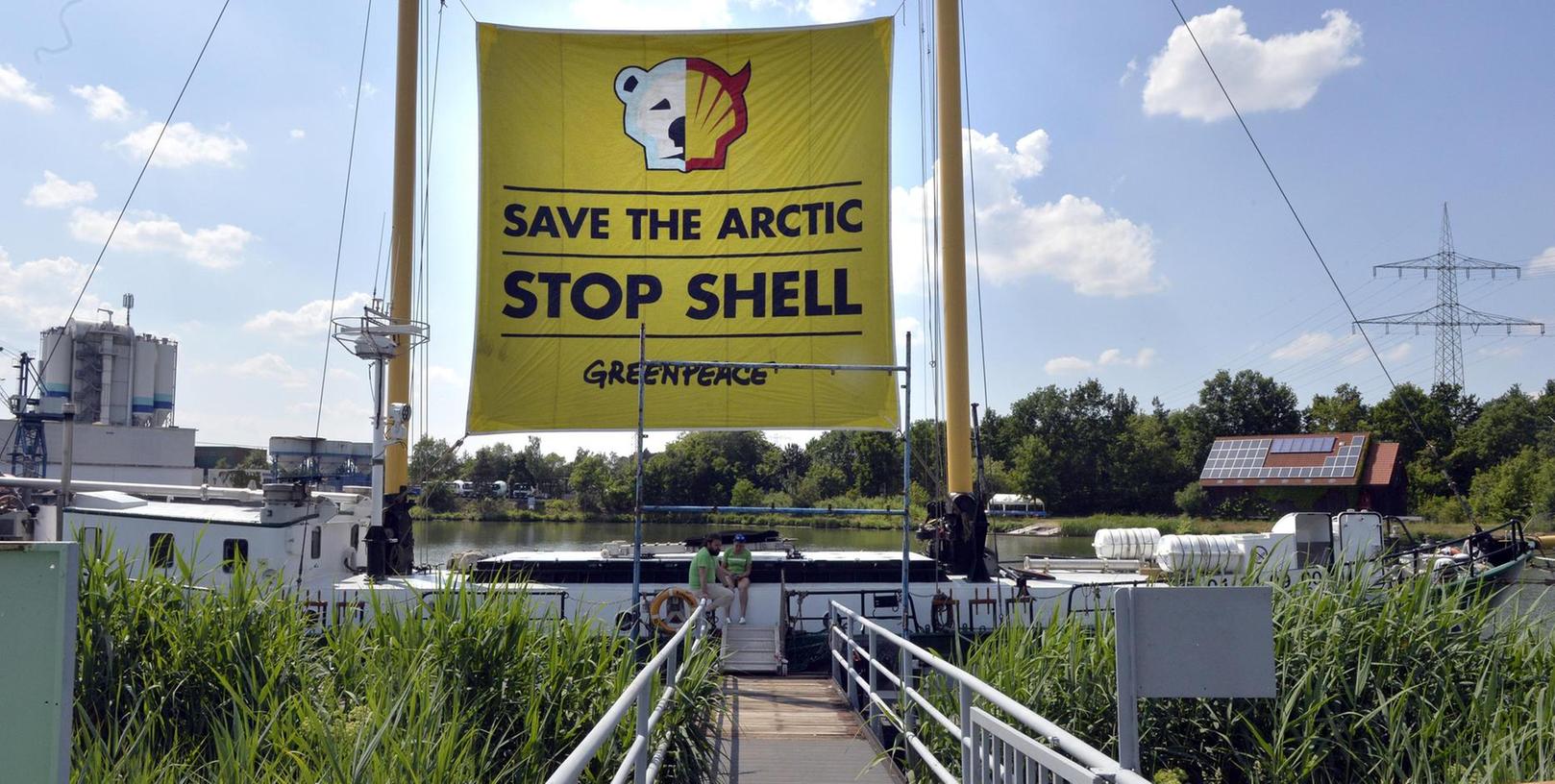 Erlangen:  Putzlappen gegen Ölbohrung in der Arktis