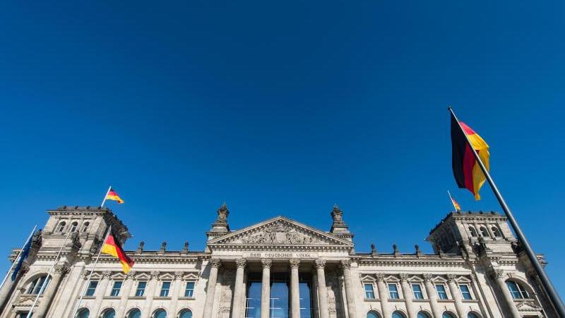 Bundestag braucht nach Cyberattacke neues Computernetz