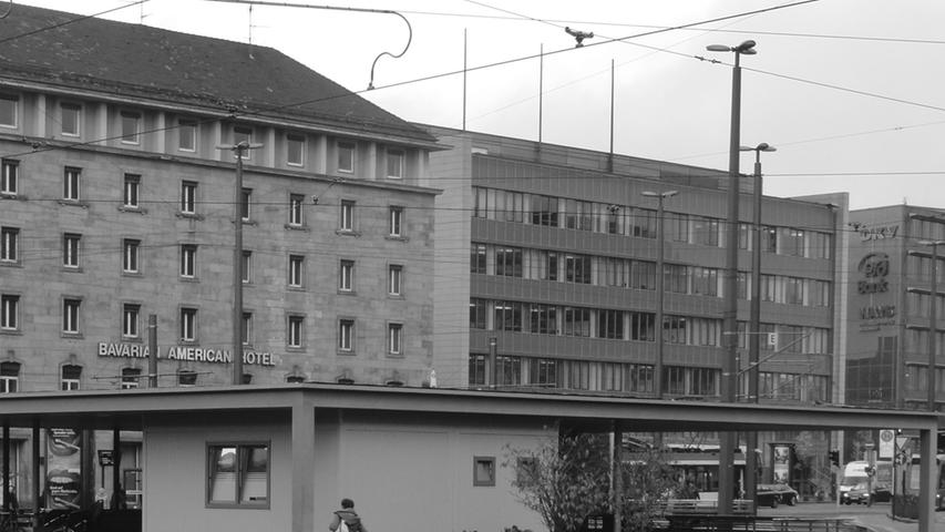Im Laufe der Zeit wechselte das Hotel erneut den Besitzer und wurde vom US Army Hotel zum Bavarian American Hotel umbenannt. Bis heute ist das Gebäude bei den Nürnbergern als BA-Hotel bekannt.