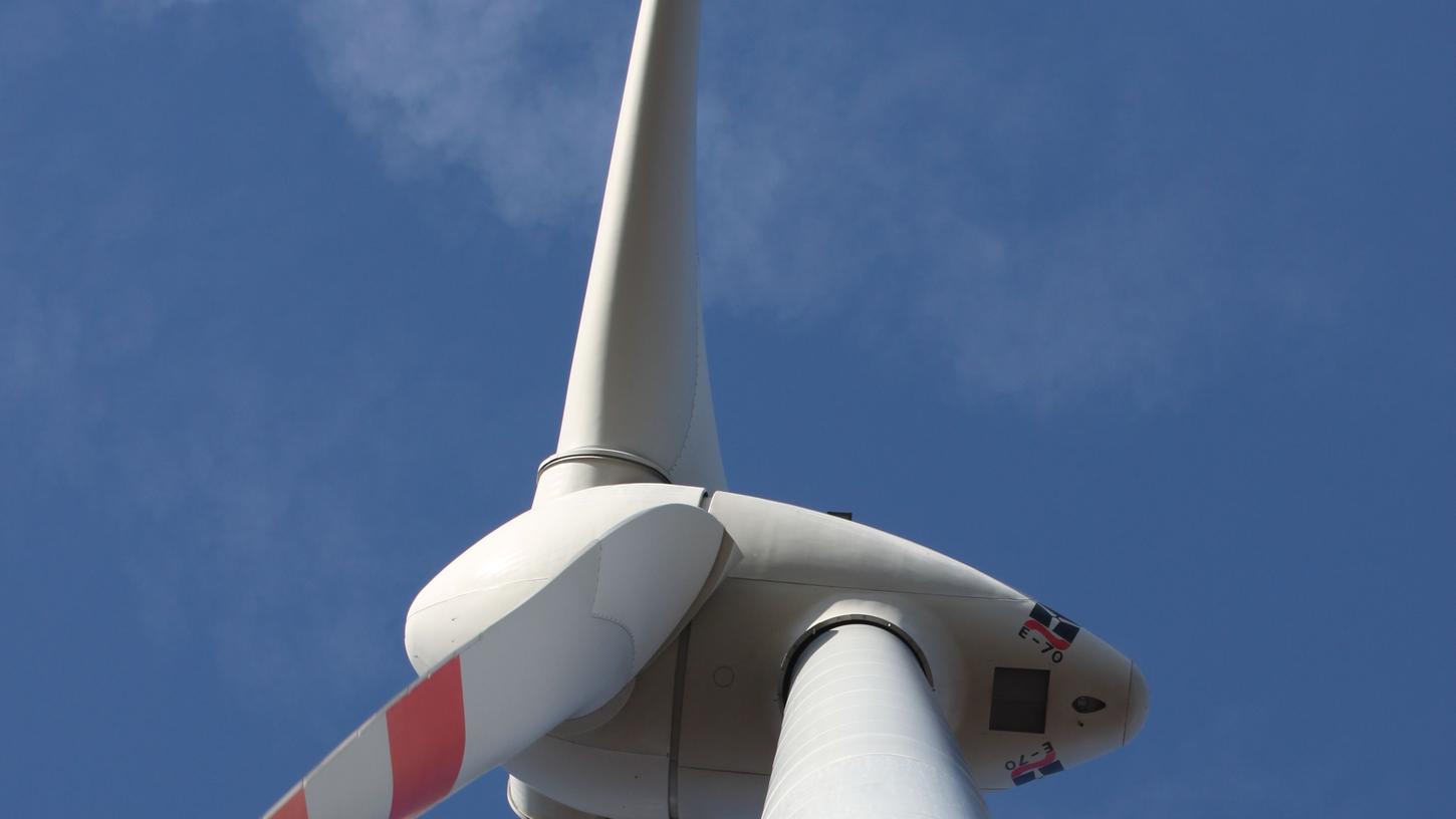 Roßtal: Windpark im Wald