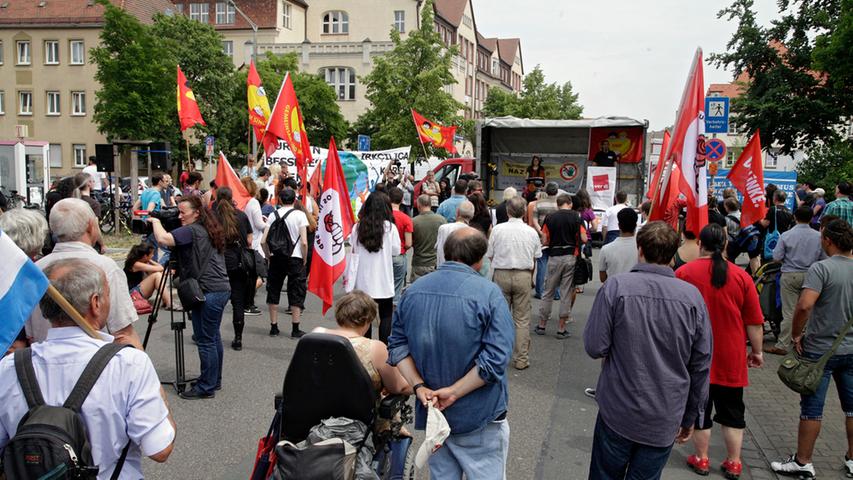 Marsch und Fest am Aufseßplatz: Nürnberger gedenken NSU-Opfer