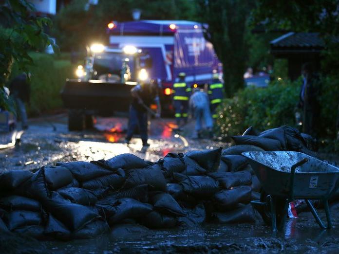 Aufraumarbeiten Nach Schlammlawine In Oberstdorf Region Nordbayern De