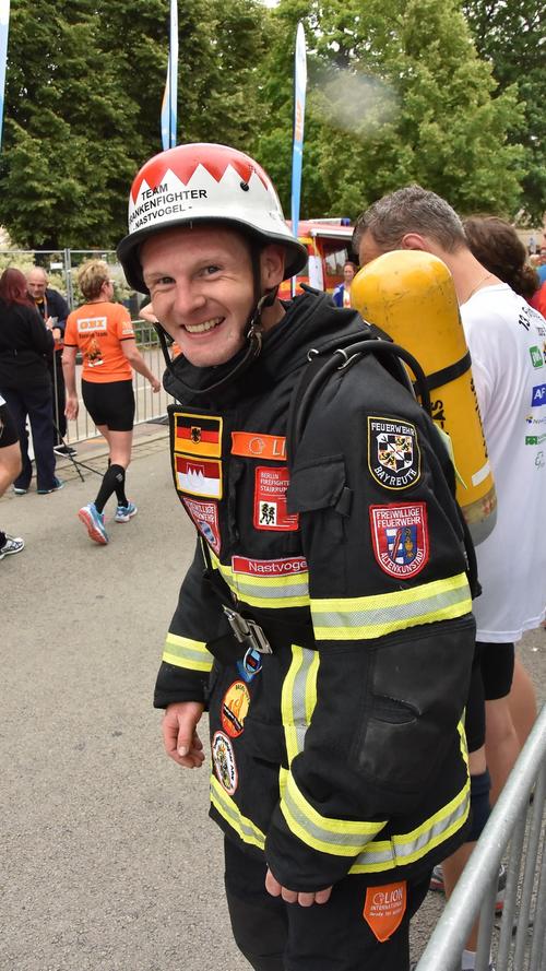 Beste Laune bei Helfern und Fans: Rund um den Metropolmarathon 2015