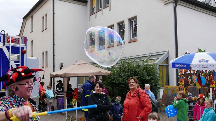 Neustadt: Gelebte Willkommenskultur beim Fest der Begegnung