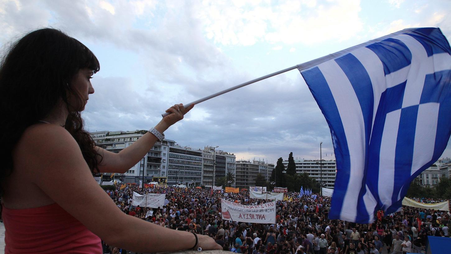 Tsipras gibt nach: Ende der Frührenten und Reichen-Steuer