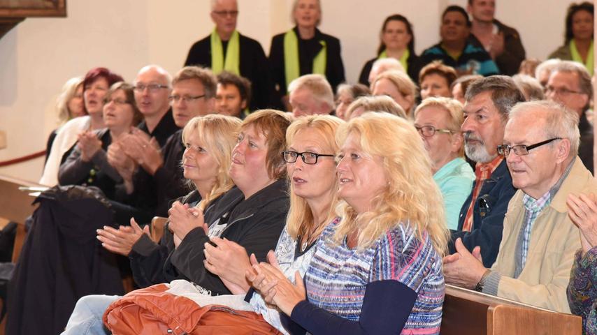 Gospelchöre brachten „frohe Botschaft“ in die Stadtkirche