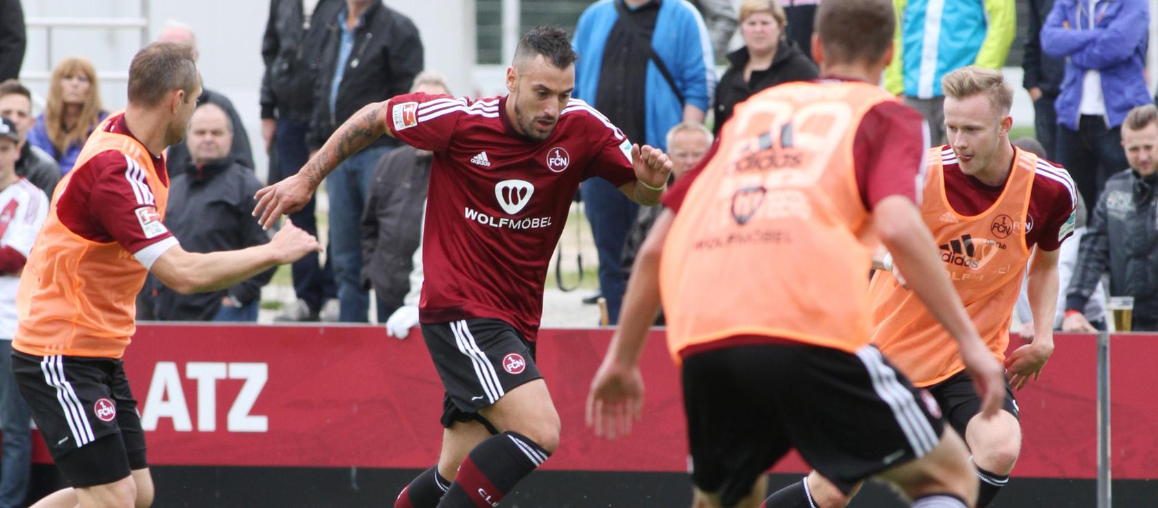 Keine Zukunft mehr beim FCN: Timo Gebhart darf sich einen neuen Verein suchen.