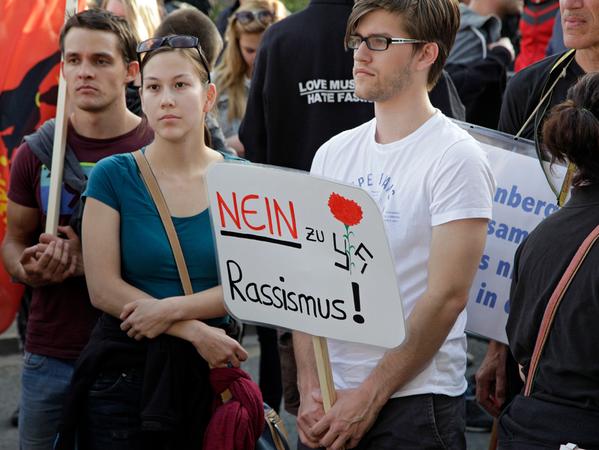800 Neonazi-Gegner demonstrierten in Zirndorf gegen Rechts
