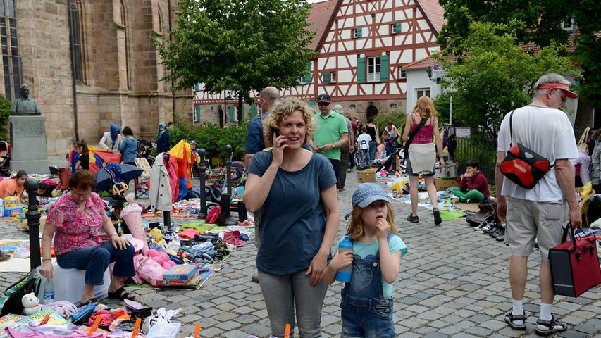 Strahlendes Wetter, strahlende Gesichter: Grafflmarkt in Fürth 