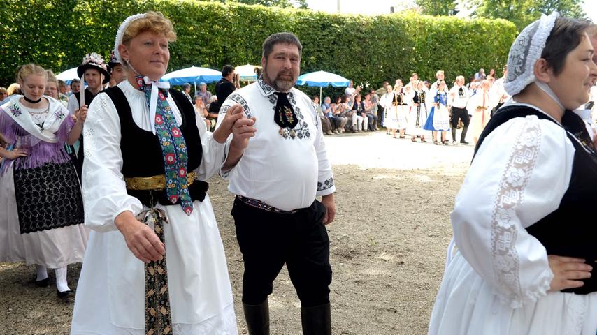Kronenfest der Siebenbürger Sachsen in Herzogenaurach
