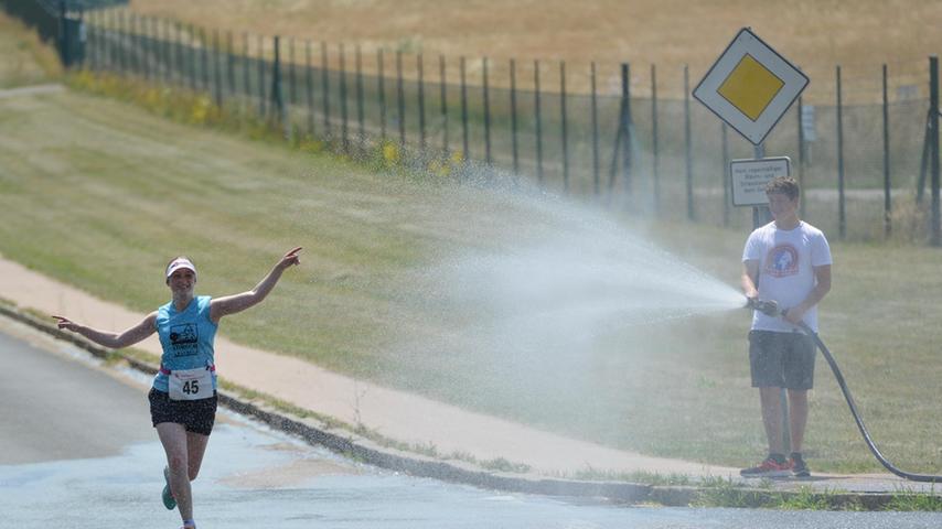 Läufer trotzten beim 32. Landkreislauf der extremen Hitze