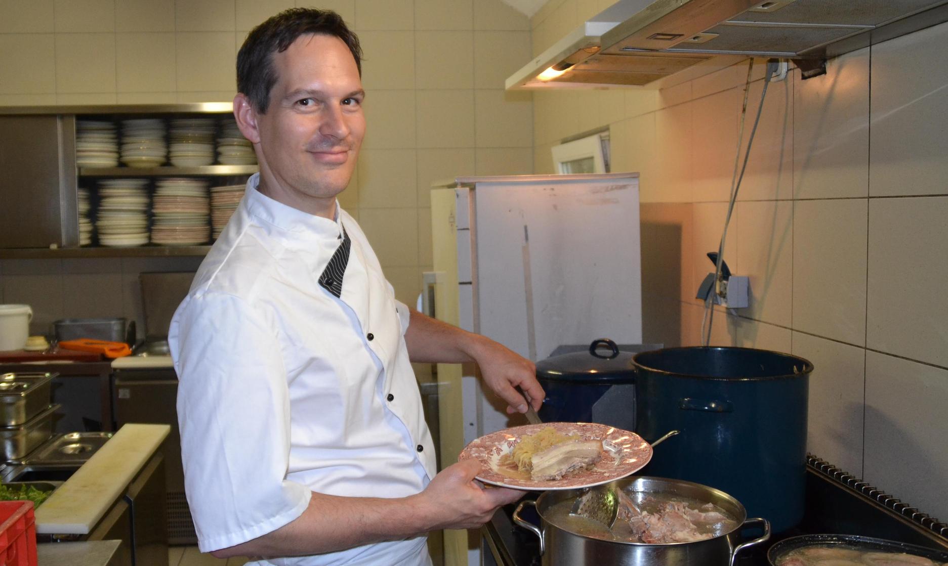 Im Felsenkeller Utz in Weppersdorf gibt es wechselnde Spezialitäten. www.landgasthaus-utz.de