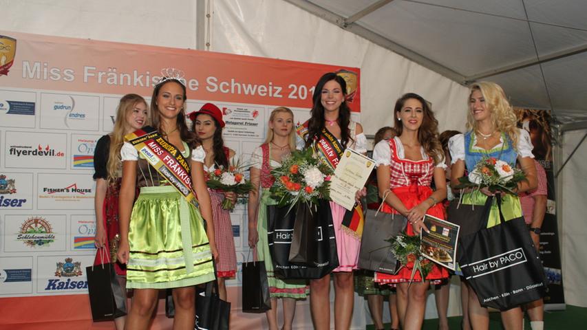 Die Gewinnerinnen des Abends von links: Theresa Gerwig, Katharina Bücker, Lisa Siegert und Lea Götz.