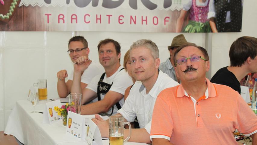 Außerdem die Jurymitglieder (von links) Matthias Wirth, Klaus Betzold, Nicole Potzel, Wolfgang Laus und Werner Oppel.