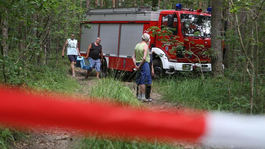 Landkreis Forchheim: Traktor stürzt in Weiher - Fahrer ertrinkt