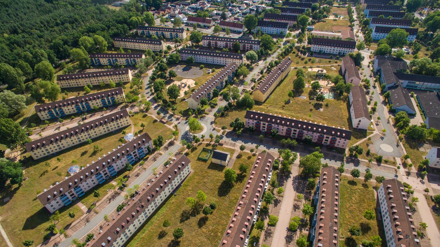 Im Bamberger Aufnahmezentrum in der ehemaligen Militärkaserne leben momenten circa 1200 Asylbewerber mit geringen Bleibechancen aus den Westbalkanstaaten.