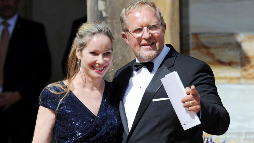 Der österreichische Schauspieler Harald Krassnitzer und seine Frau Ann-Kathrin Kramer stellen sich den Fotografen.