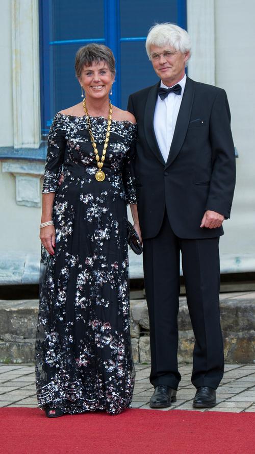 Bayreuths Oberbürgermeisterin Brigitte Merk-Erbe und ihr Ehemann Thomas Erbe empfangen die prominenten und kulturbeflissenen Gäste.