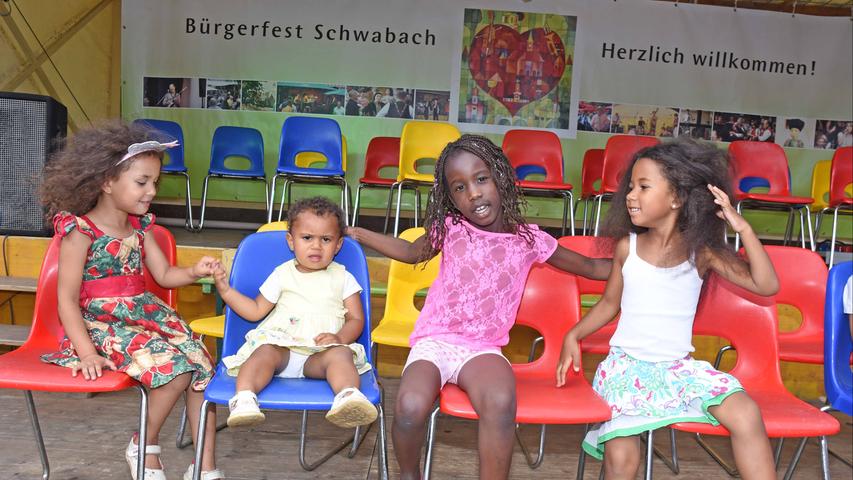 Tanz, Gesang und Entspannung: Der Samstag auf dem Schwabacher Bürgerfest