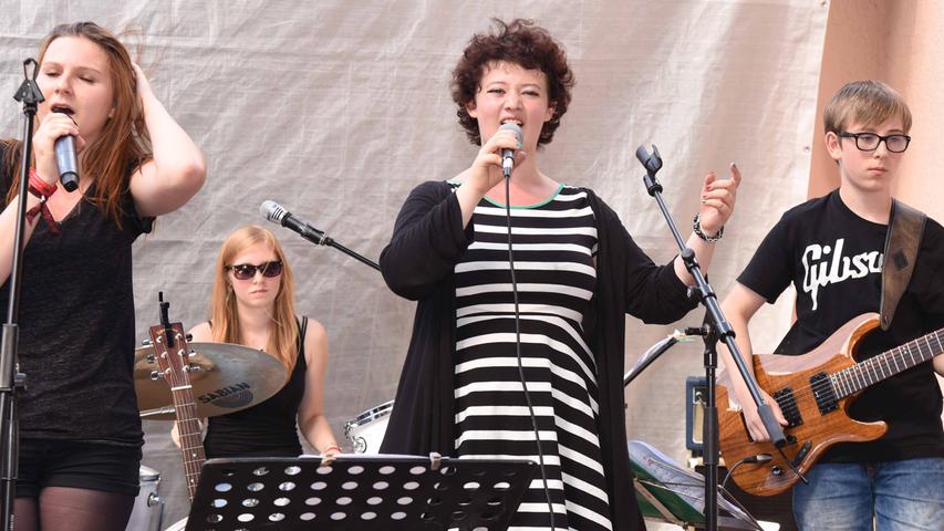 Tanz, Gesang und Entspannung: Der Samstag auf dem Schwabacher Bürgerfest