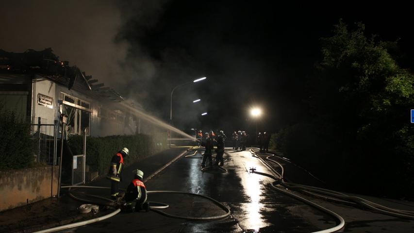 Kulmbacher Kindergarten brennt lichterloh: Eine Million Euro Schaden
