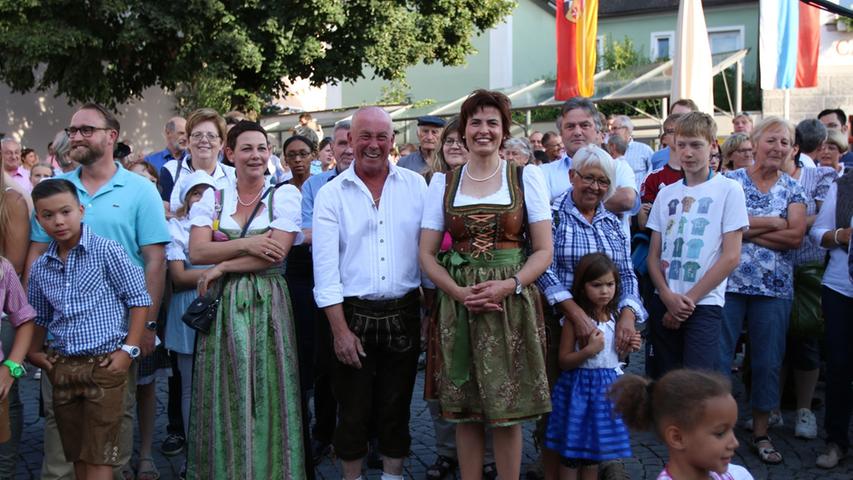 Hilpoltsteiner Burgfest 2015 lautstark eröffnet