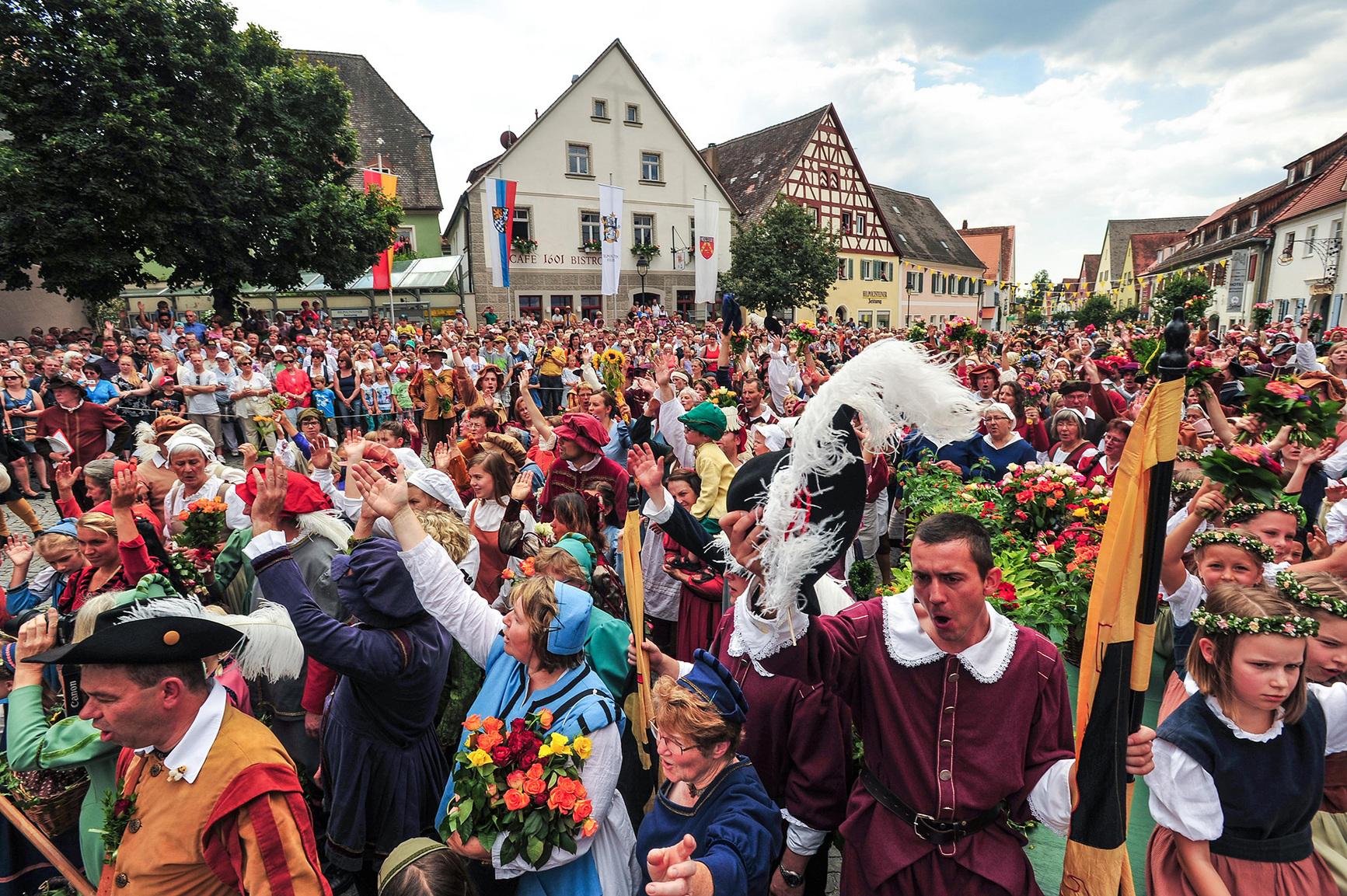 Burgfest in Hilpoltstein Es wird wieder gefeiert! Nordbayern