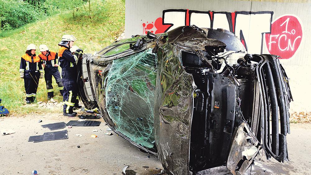 Unfall bei Mischelbach: Weißenburger hatte riesiges Glück