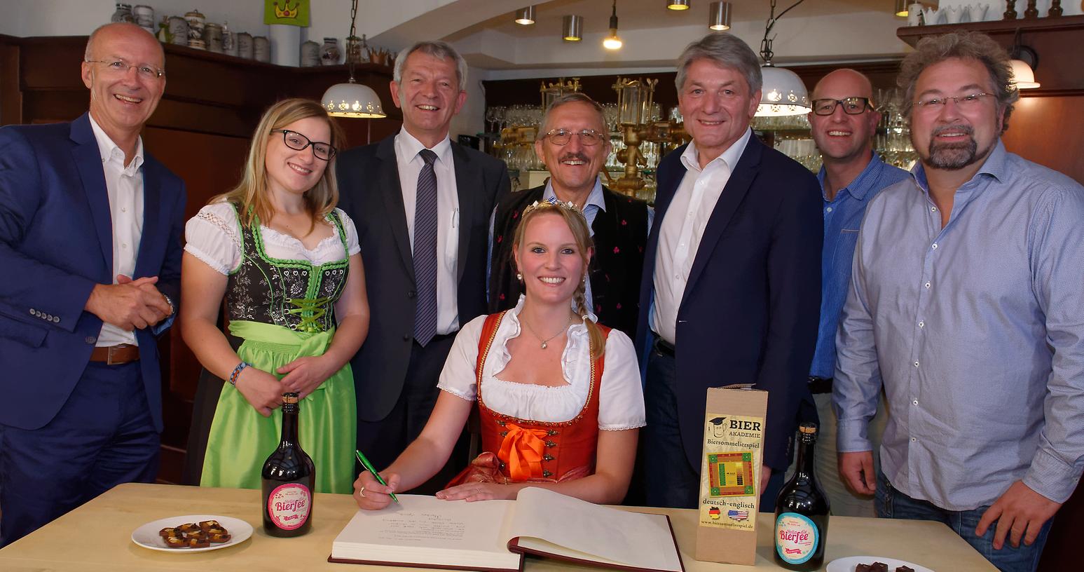 Royaler Besuch: Bayerische Bierkönigin im Bamberger Land 