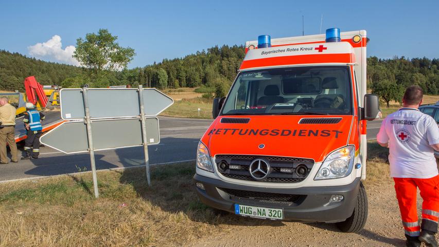 Kollision auf der B2: Zwei Schwerverletzte bei Osterdorf