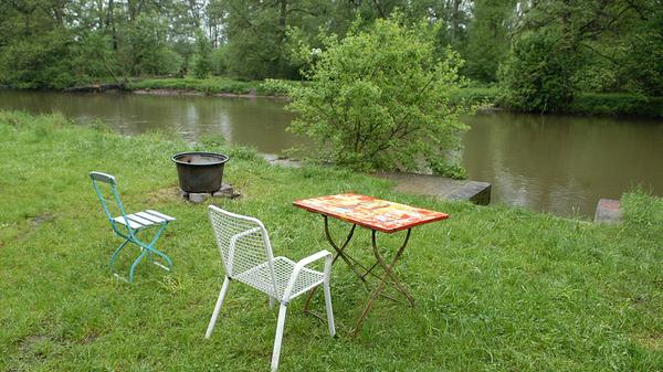 Idylle am Fluss vor dem Ausbau der Uferpromenade.
