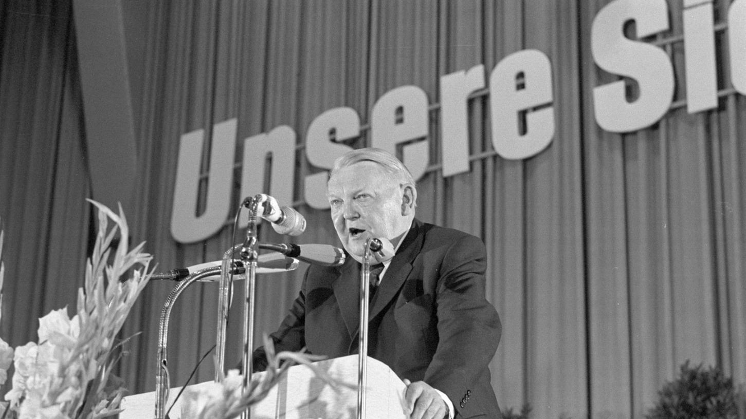 17. August 1965: 33 Erhards begrüßten den Kanzler