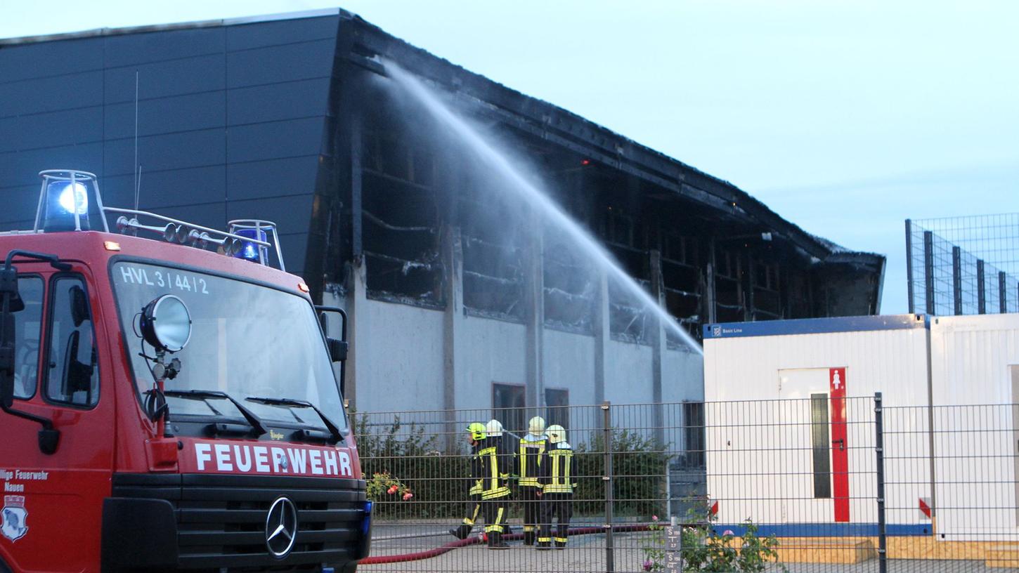 Geplantes Flüchtlingsheim brennt in Brandenburg