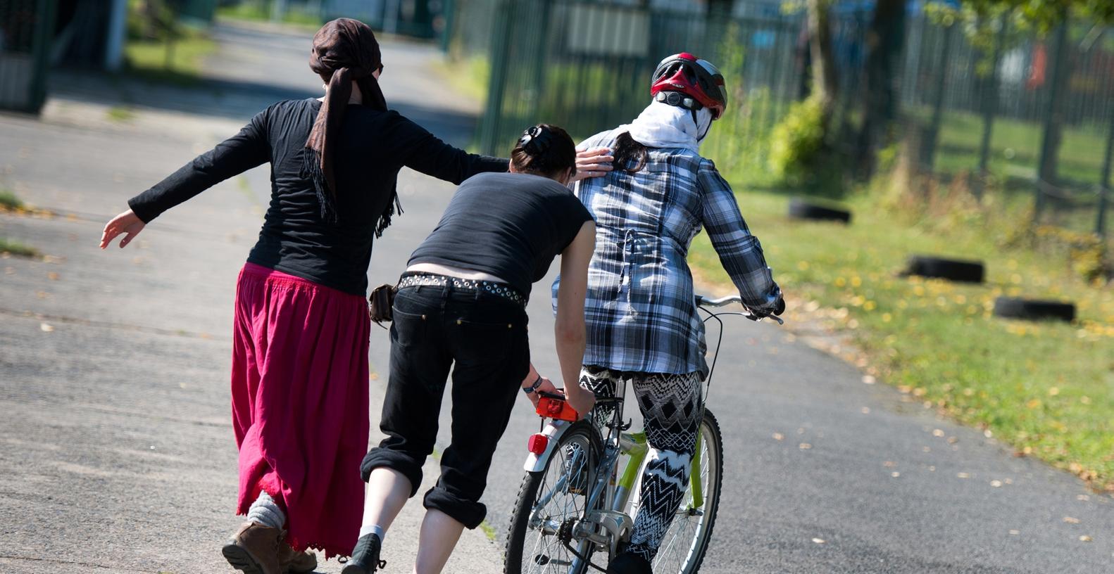 Kleider, Möbel, Patenschaft: So können Sie Flüchtlingen helfen