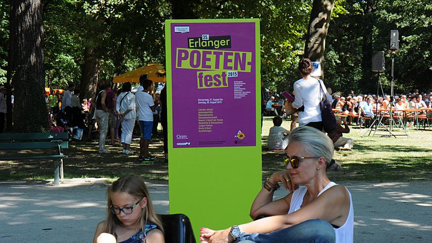 80 Autorinnen und Autoren, Literaturkritiker und Publizisten treffen sich an diesem Wochenenende zum 35. Erlanger Poetenfest.