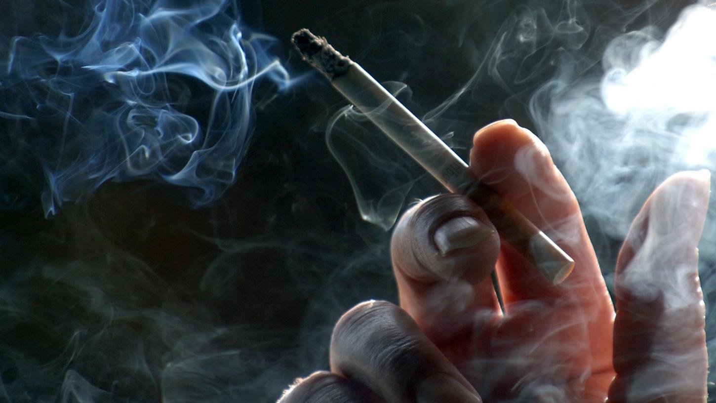 Schweden hat auf dem Weg zu dem Ziel, bis 2025 rauchfrei zu werden, ein neues Gesetz durchgesetzt.