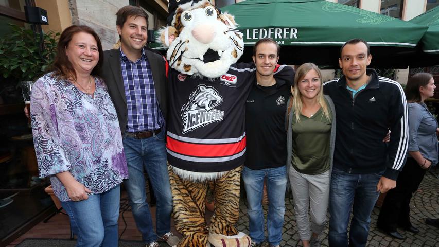 Crosschecks am Buffet: Gaumenschmaus mit den Ice Tigers  